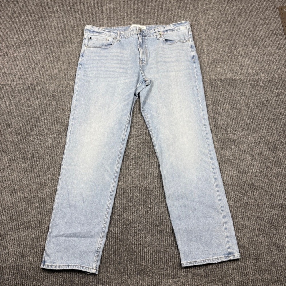 Calvin Klein Jeans Mens 38x32 Light Wash Slim Fit Denim Jeans 415696X